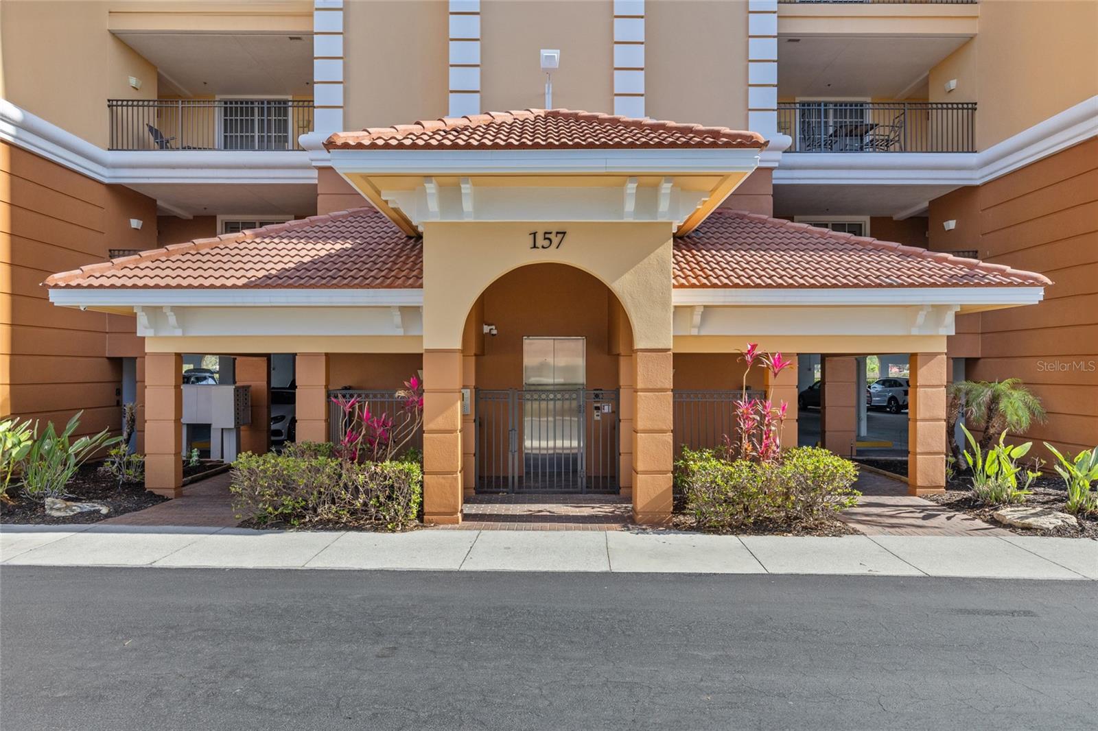 157 TAMPA AVE E #208, VENICE, FL, 34285