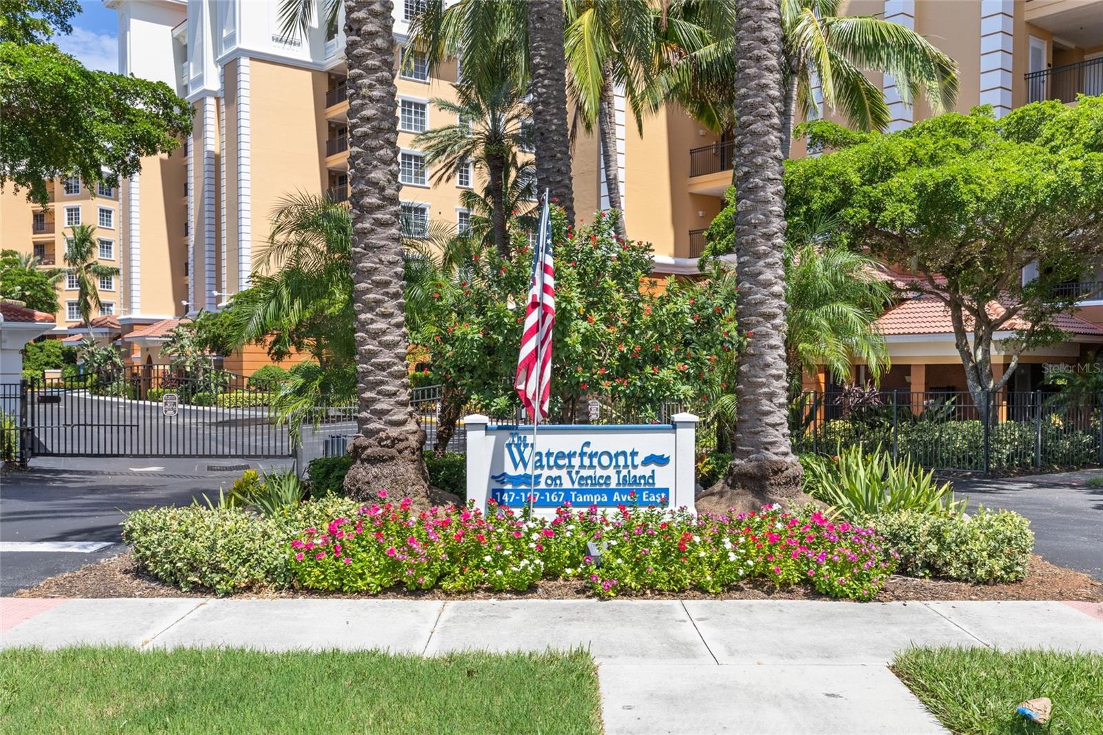 157 TAMPA AVE E #208, VENICE, FL, 34285