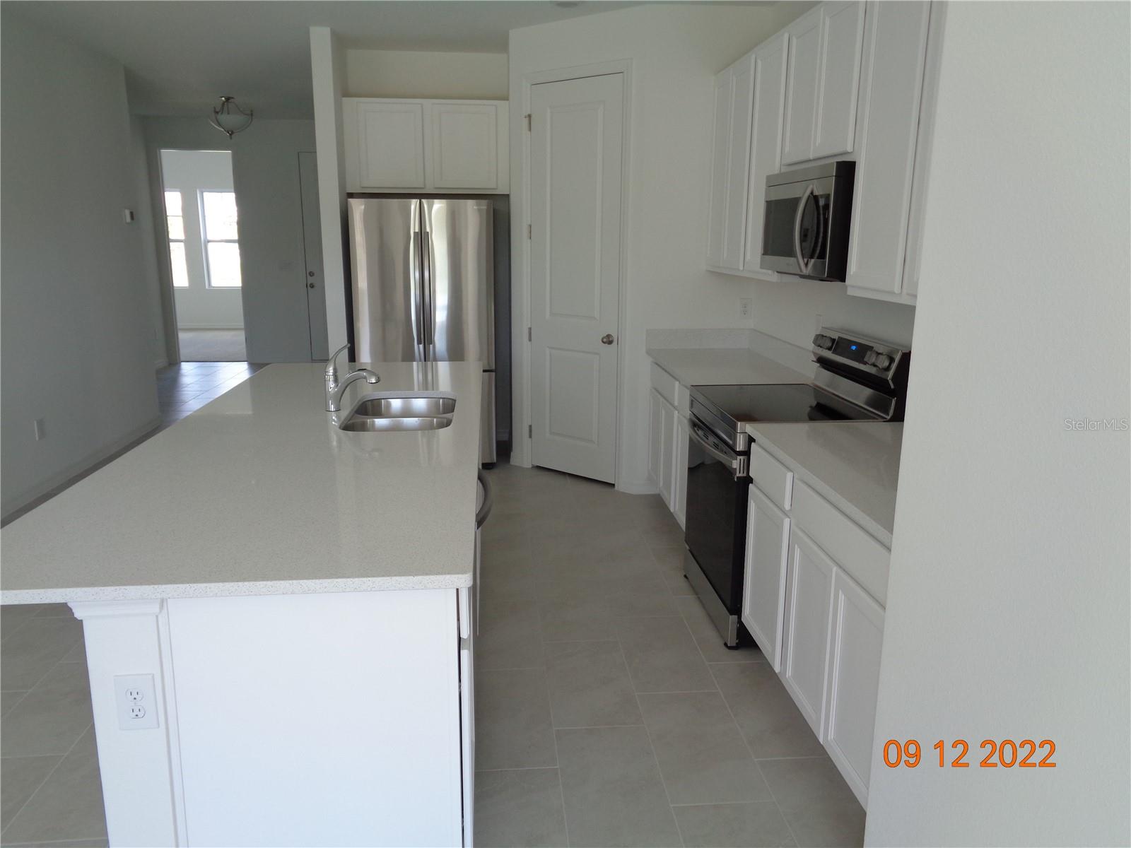 1050 ALABASTER WAY, DELTONA, FL, 32725