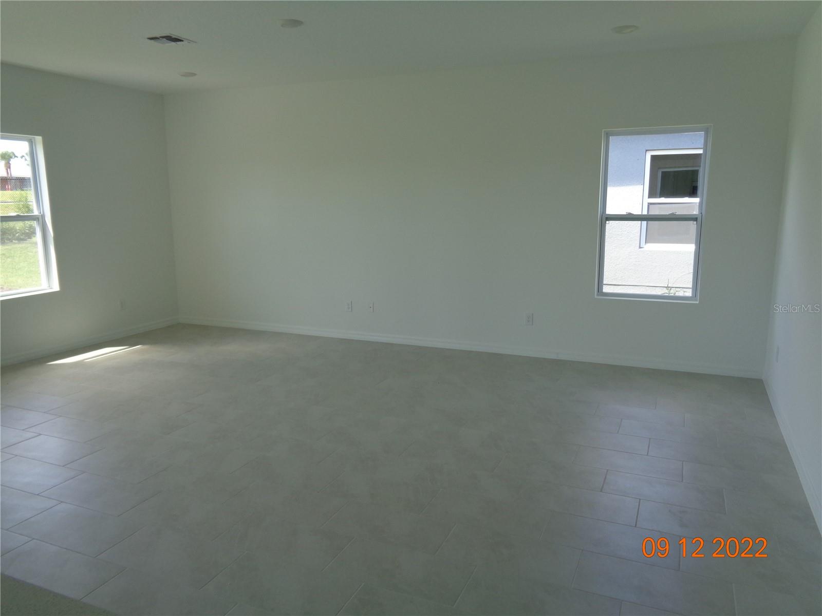 1050 ALABASTER WAY, DELTONA, FL, 32725