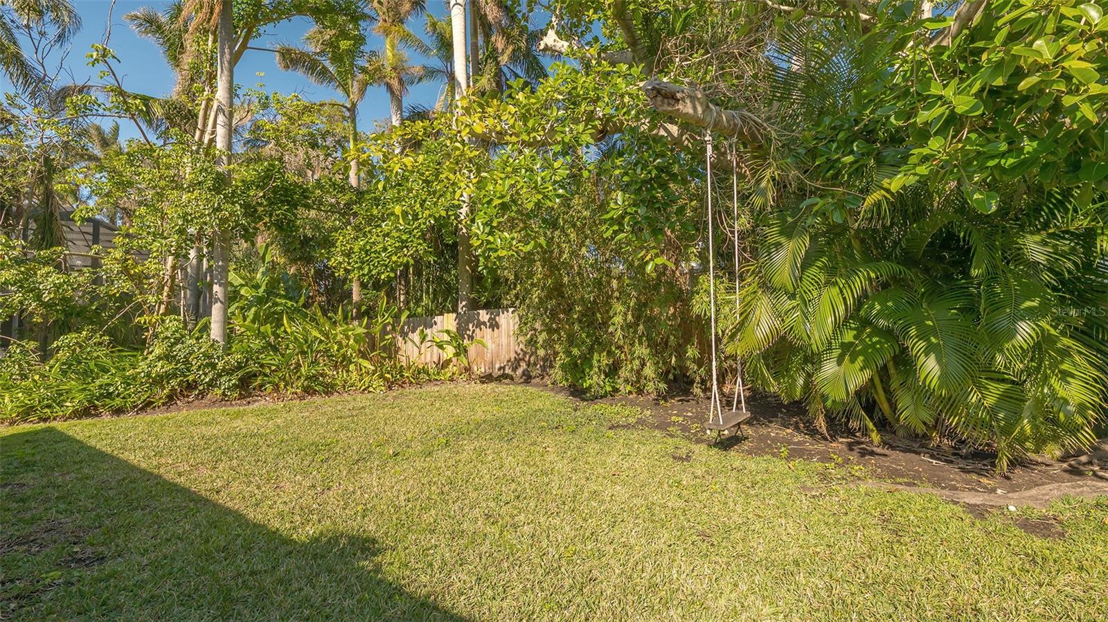 2133 ORIOLE DR, SARASOTA, FL, 34239