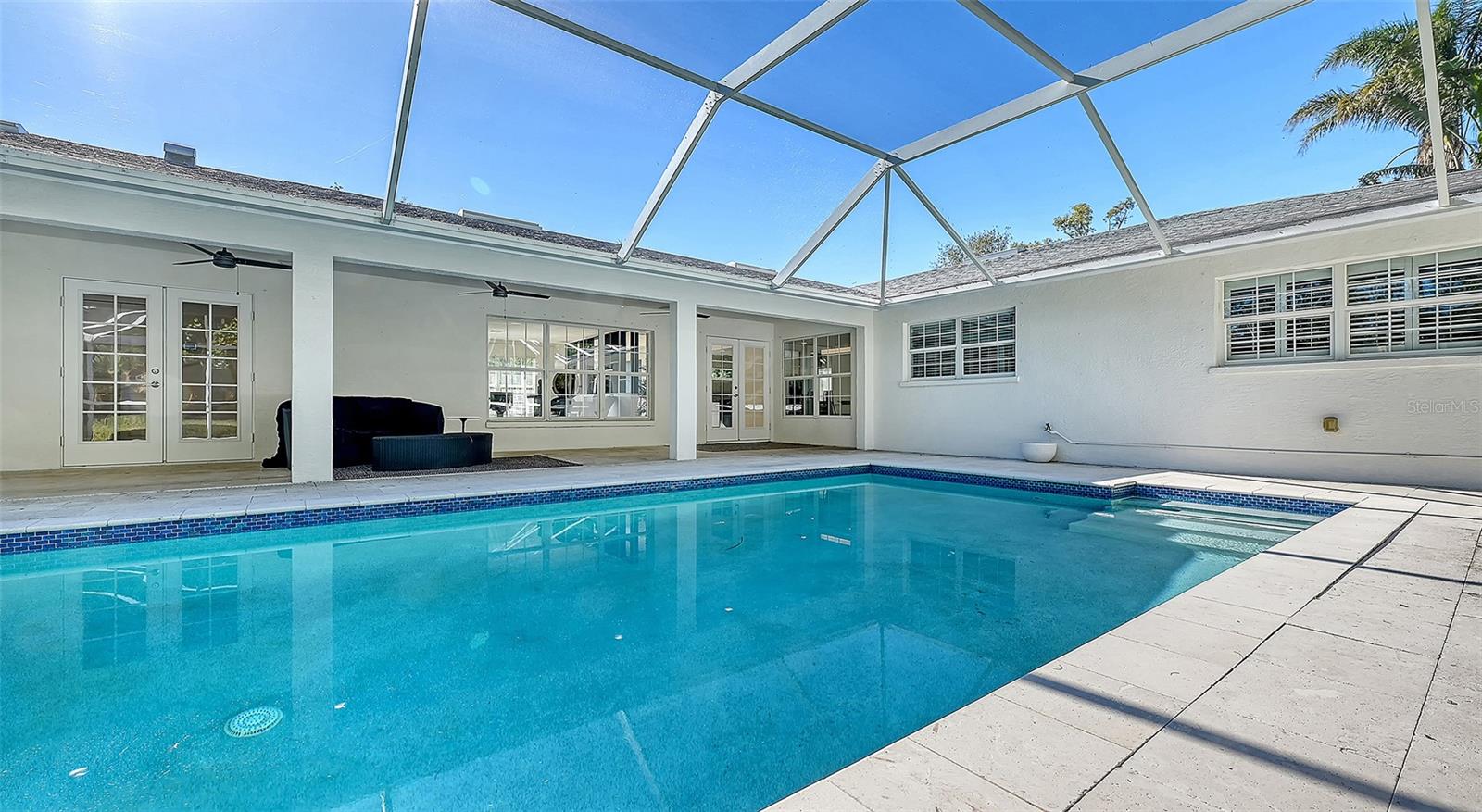 2133 ORIOLE DR, SARASOTA, FL, 34239