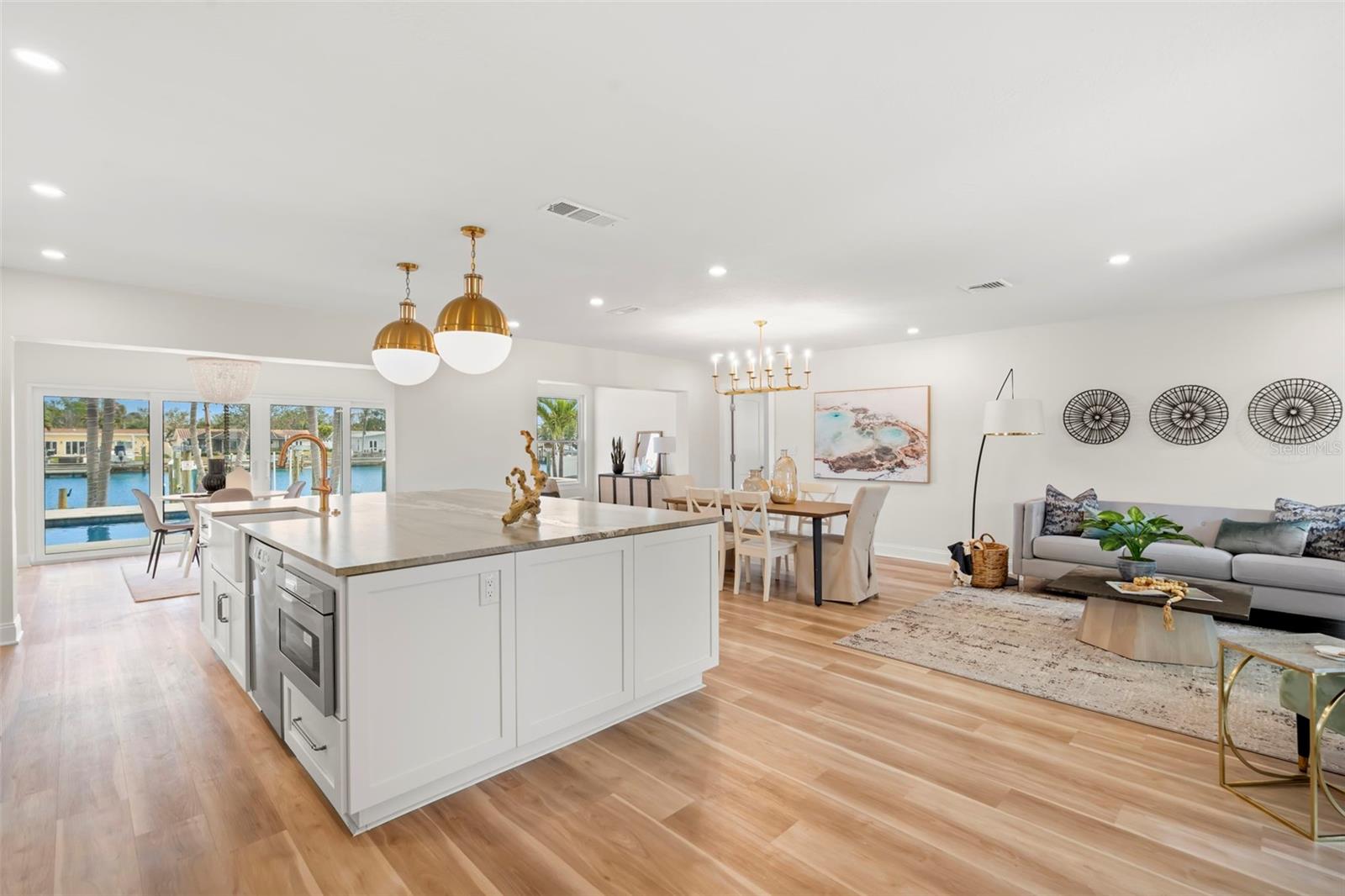 280 N JULIA CIR, ST PETE BEACH, FL, 33706
