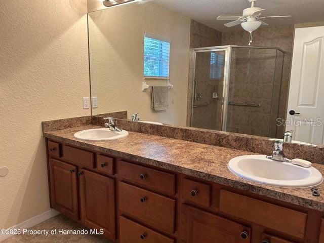 10329 CALICO WARBLER AVE, WEEKI WACHEE, FL, 34613