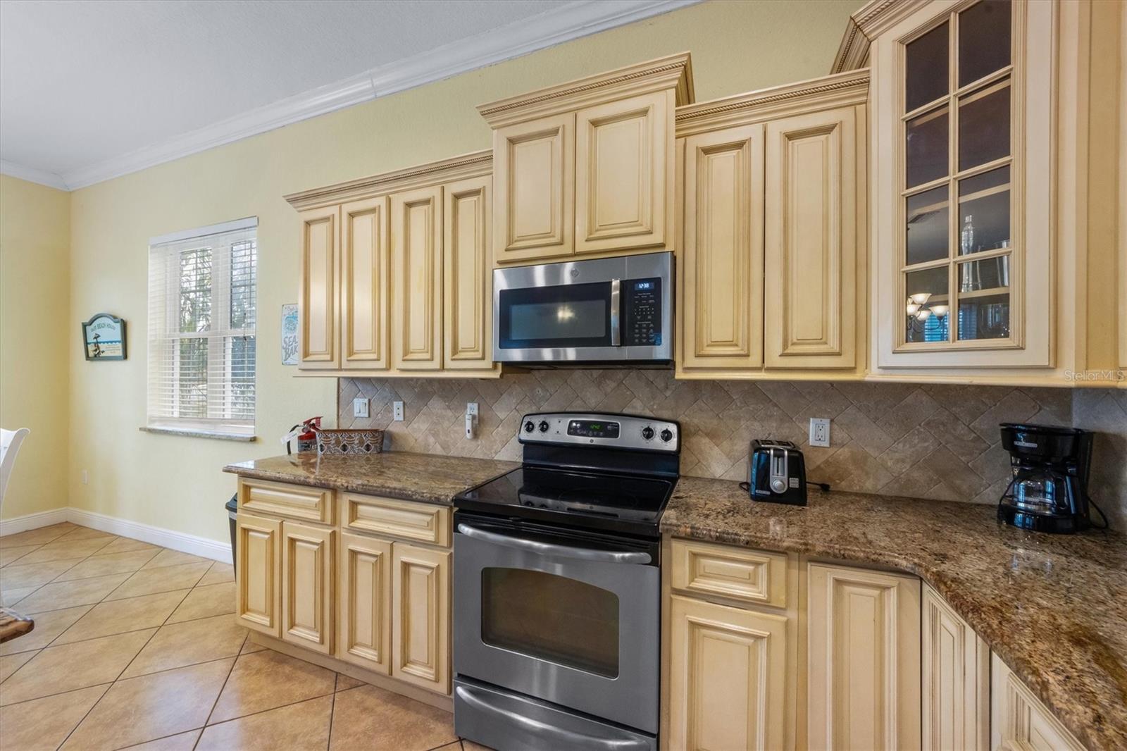 203 69TH ST #A, HOLMES BEACH, FL, 34217