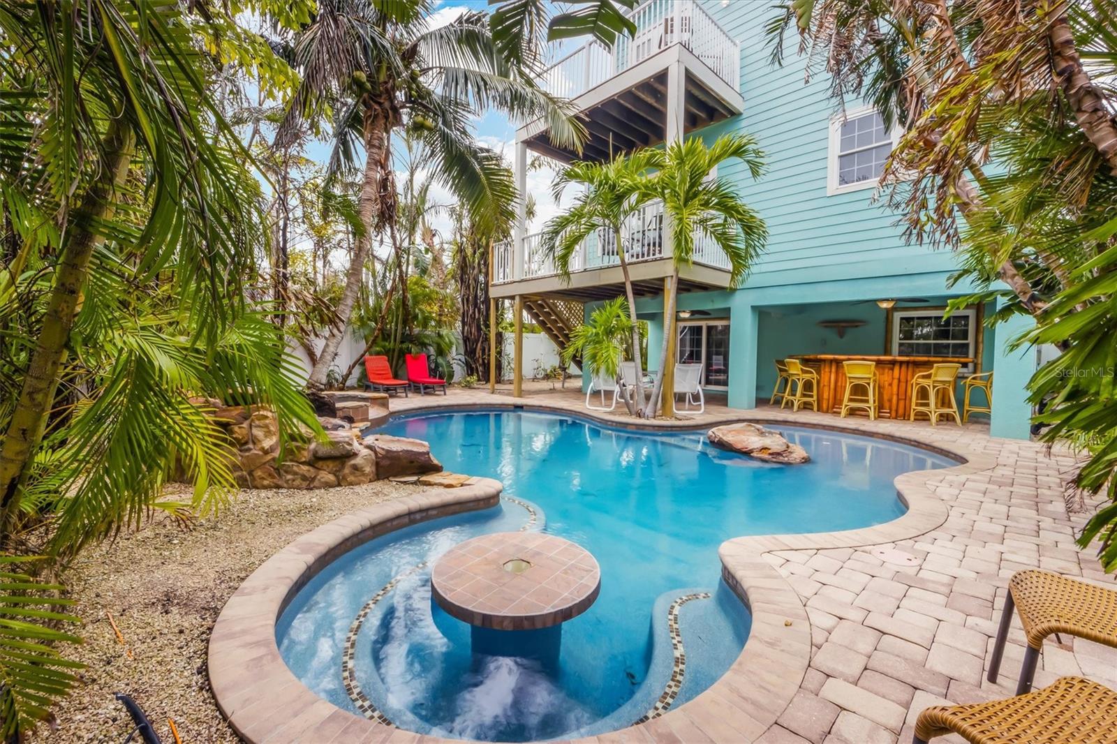 203 69TH ST #A, HOLMES BEACH, FL, 34217