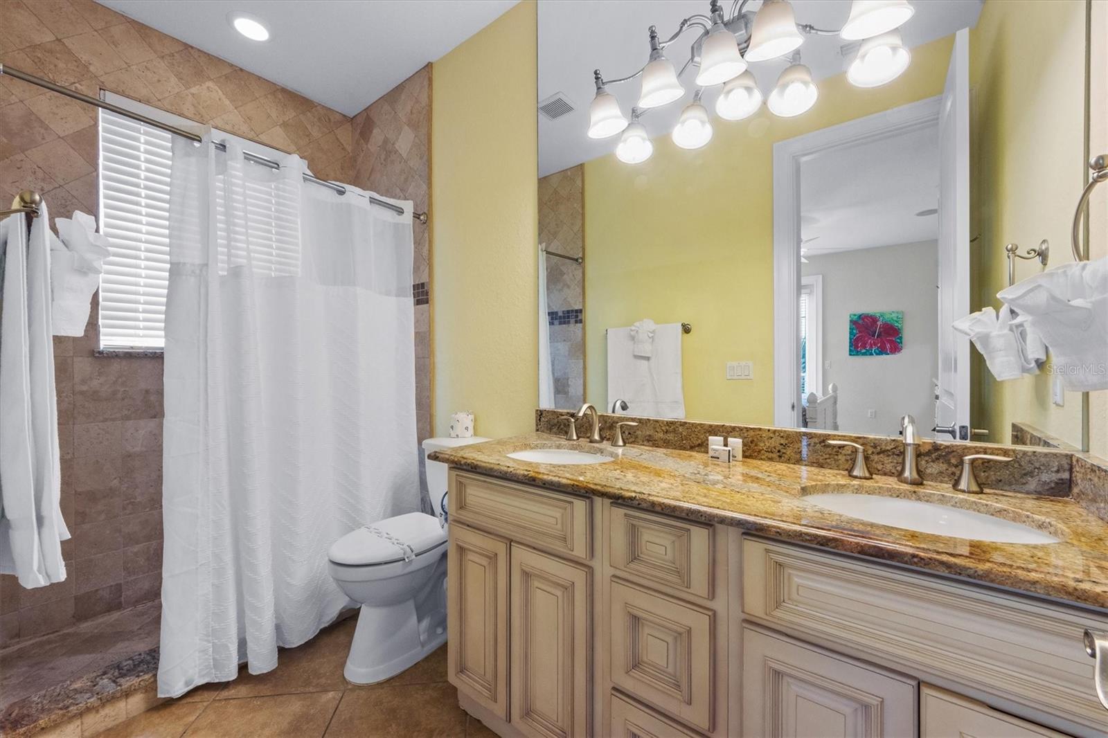 203 69TH ST #A, HOLMES BEACH, FL, 34217