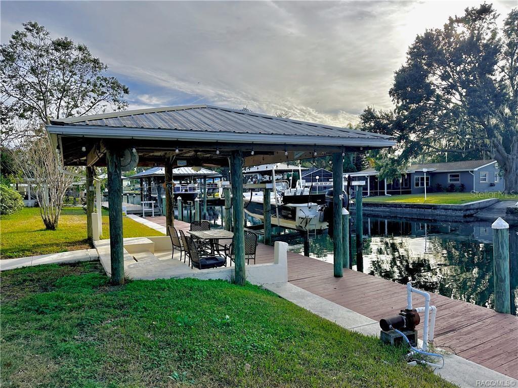 4110 S JEFFERSON PT, HOMOSASSA, FL, 34448