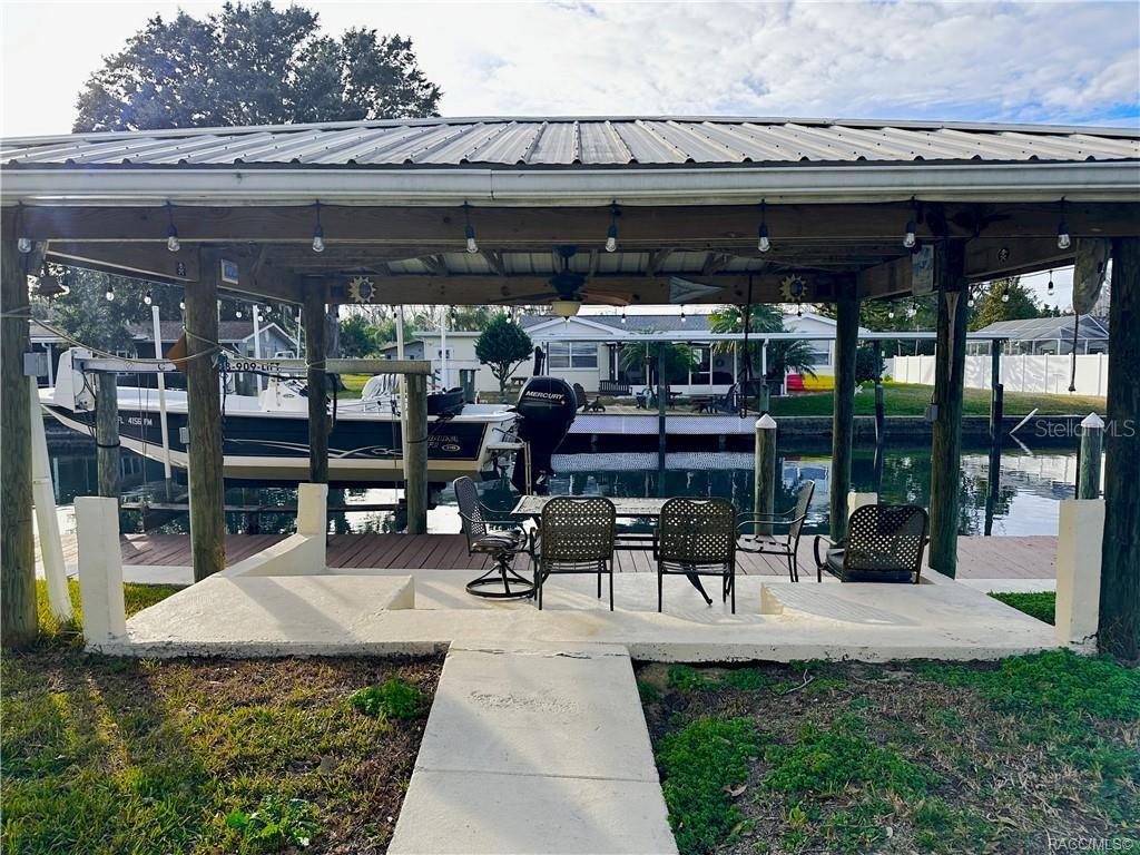 4110 S JEFFERSON PT, HOMOSASSA, FL, 34448