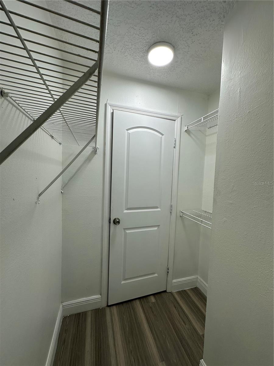 241 AFTON SQ #205, ALTAMONTE SPRINGS, FL, 32714