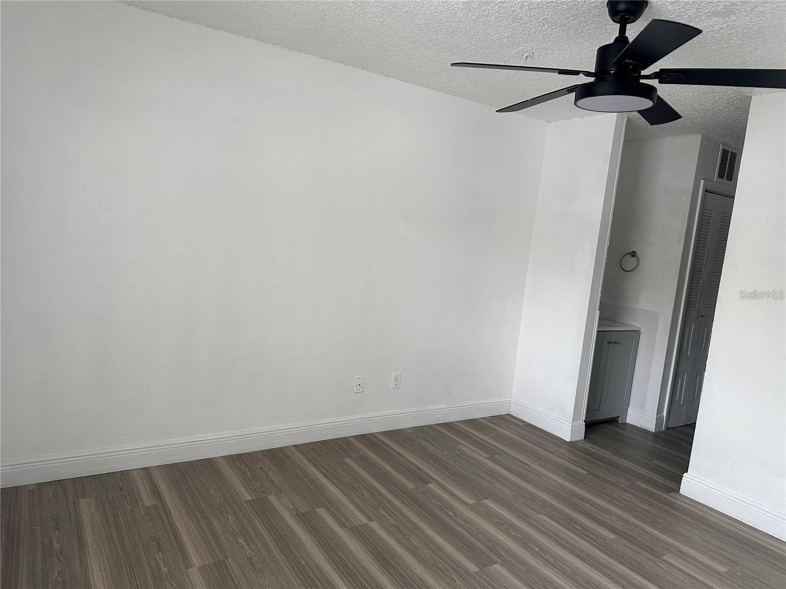 241 AFTON SQ #205, ALTAMONTE SPRINGS, FL, 32714