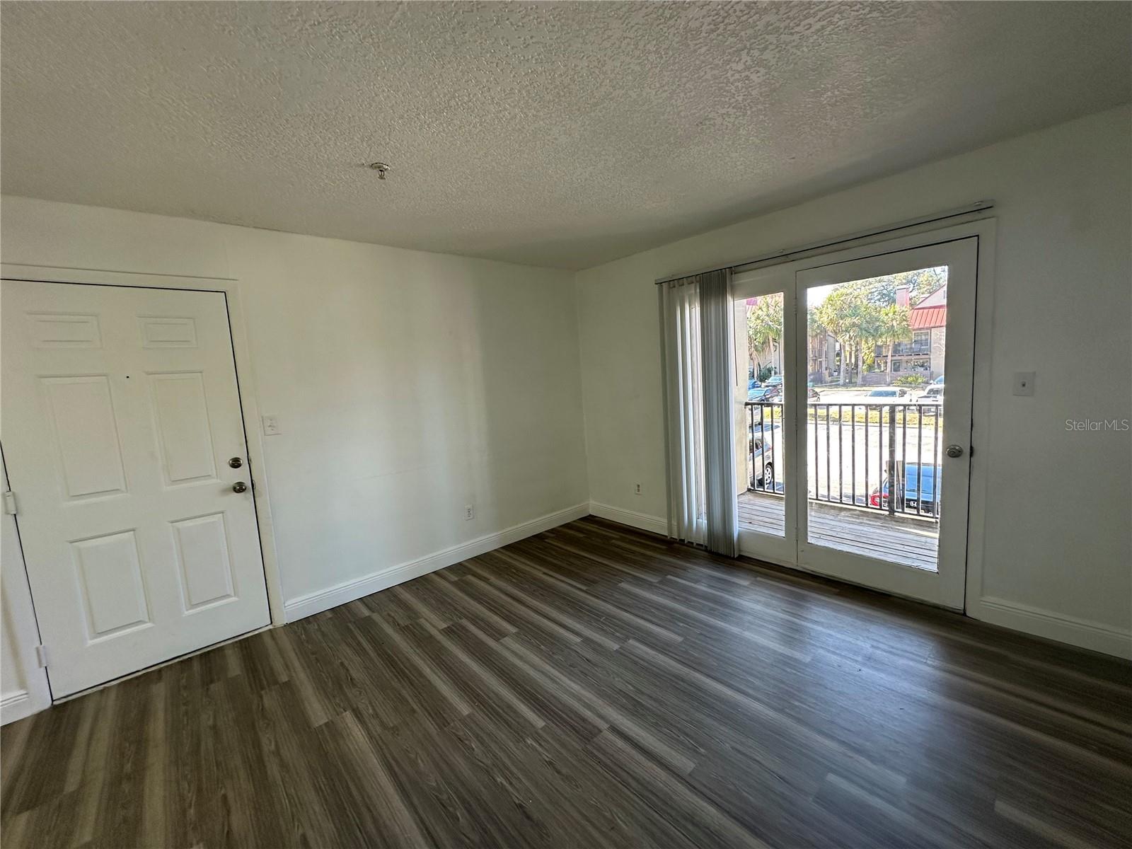 241 AFTON SQ #205, ALTAMONTE SPRINGS, FL, 32714