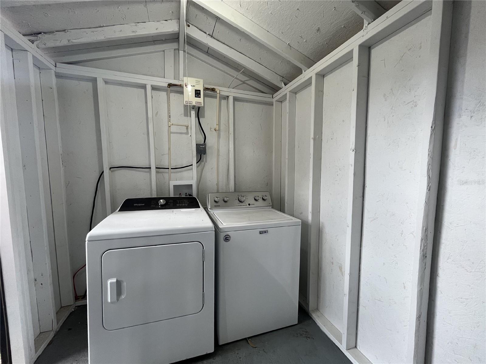 AVONDALE SUB, LAKE WALES, FL, 33853