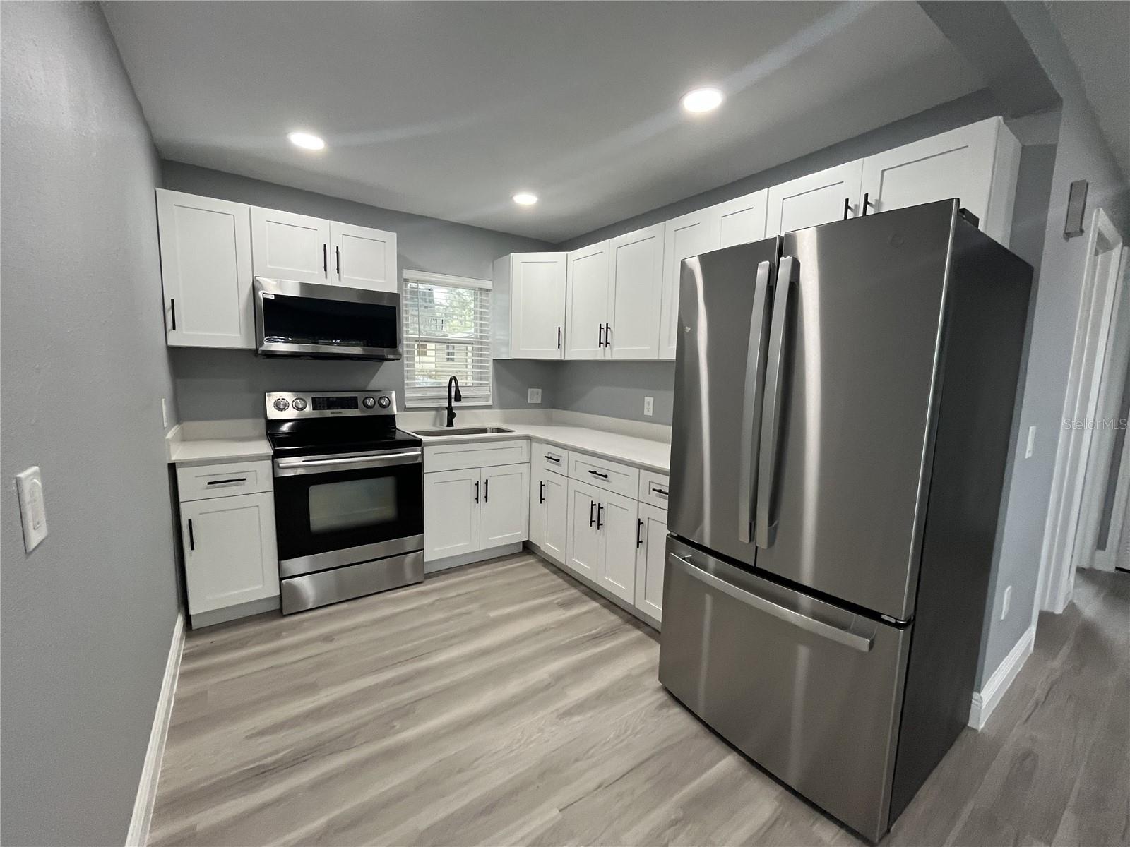 AVONDALE SUB, LAKE WALES, FL, 33853