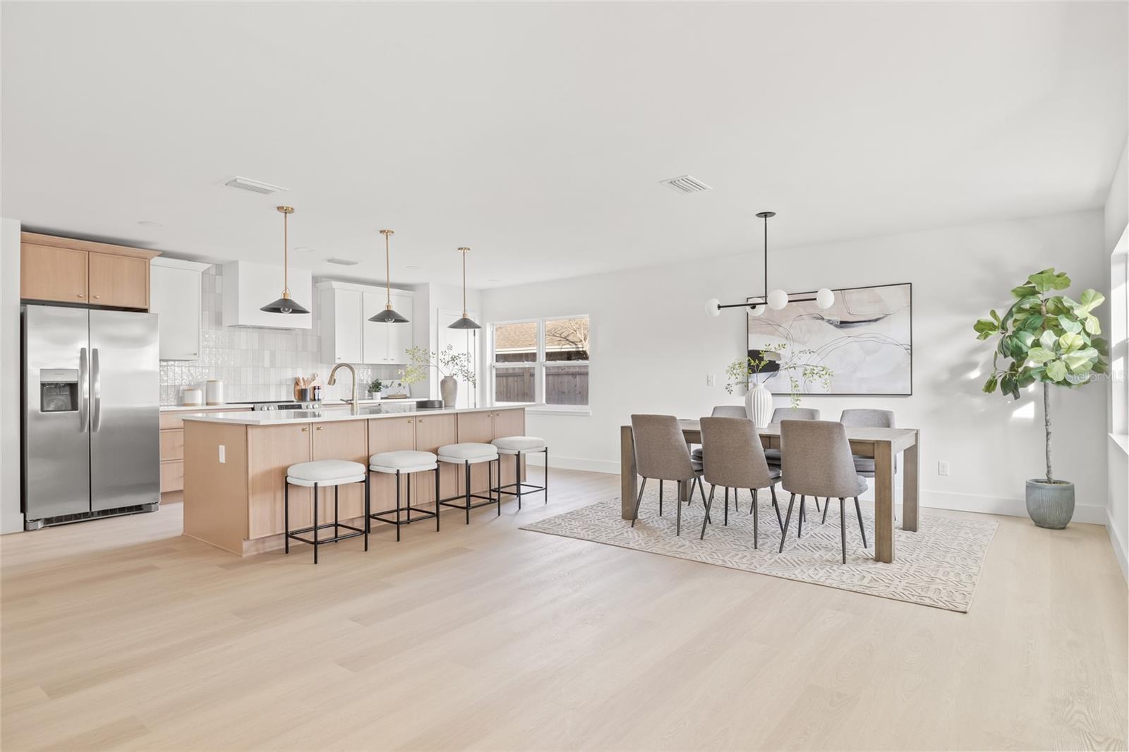 15806 SPRING CREST CIR, TAMPA, FL, 33624