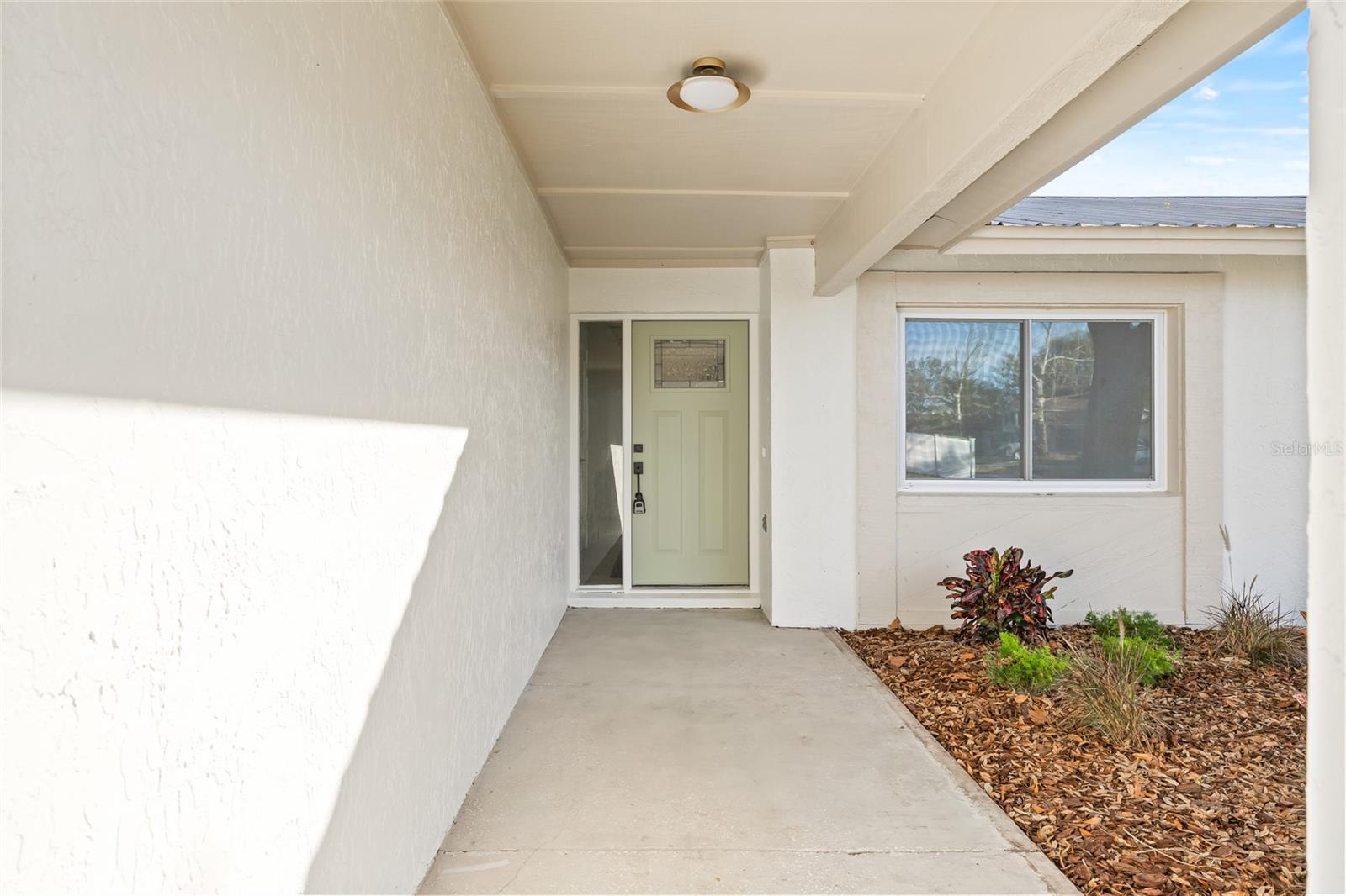 15806 SPRING CREST CIR, TAMPA, FL, 33624