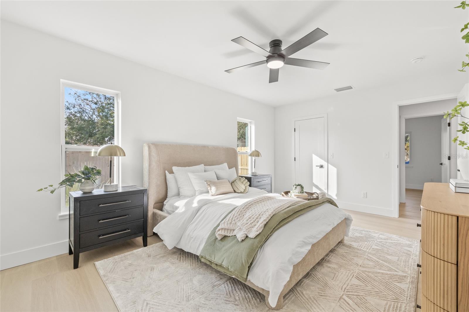 15806 SPRING CREST CIR, TAMPA, FL, 33624