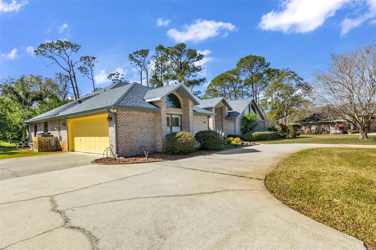 217 PLEASANT VALLEY DR, DAYTONA BEACH, FL, 32114