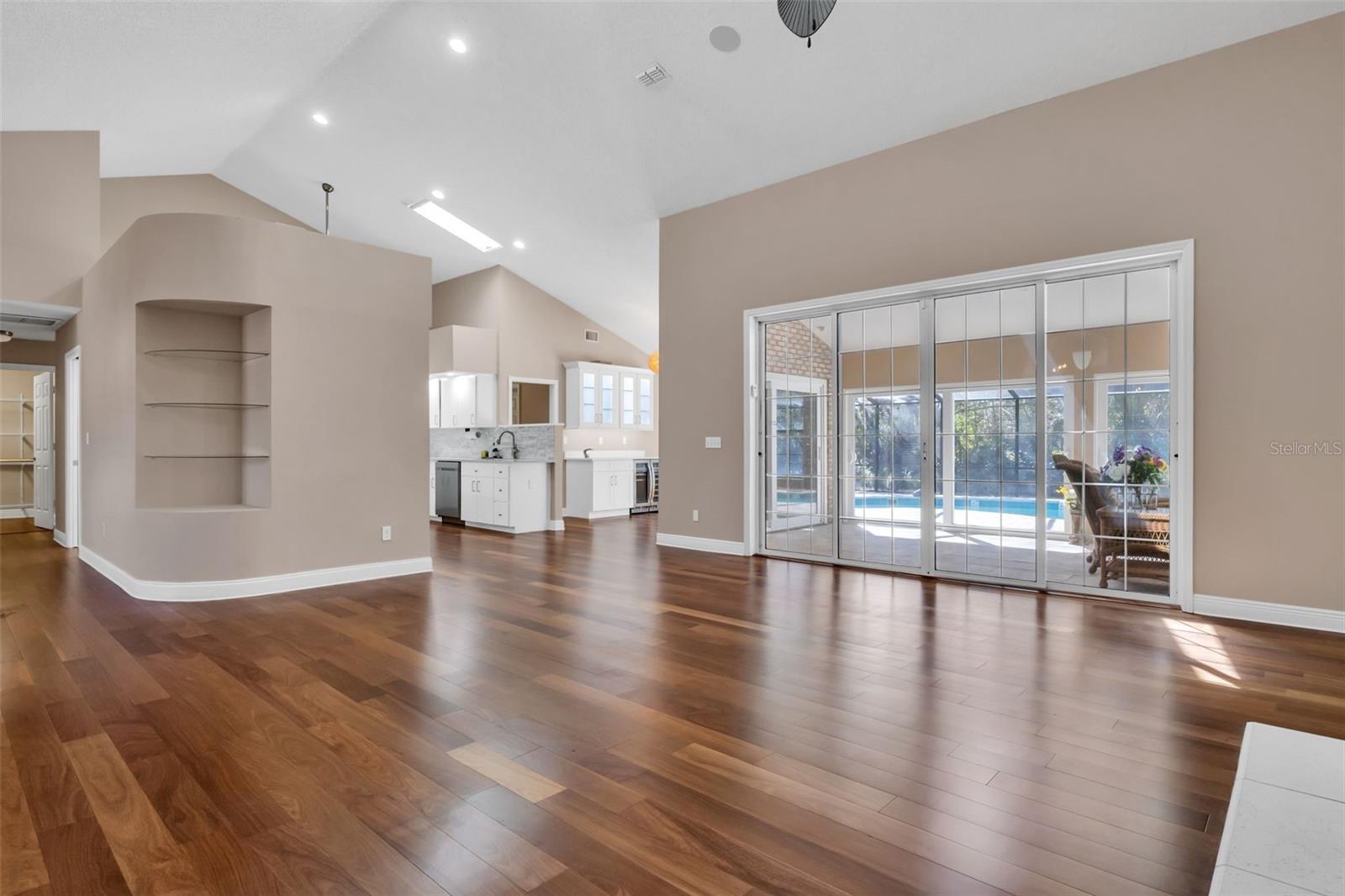 217 PLEASANT VALLEY DR, DAYTONA BEACH, FL, 32114