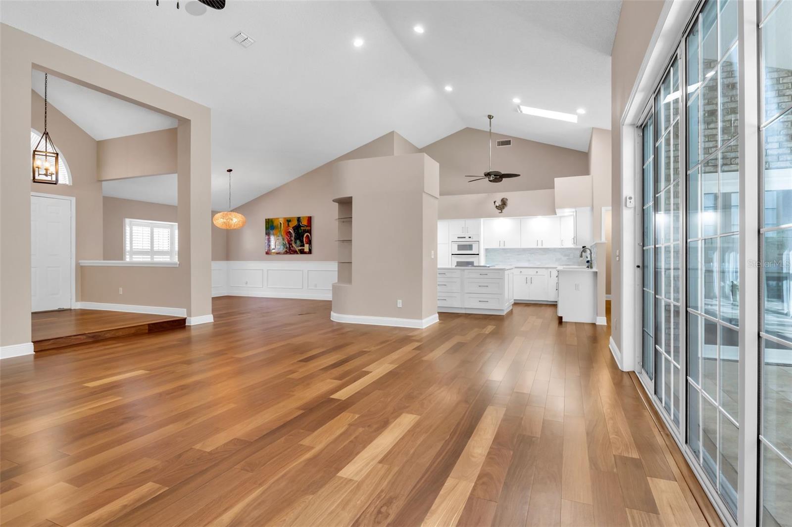 217 PLEASANT VALLEY DR, DAYTONA BEACH, FL, 32114
