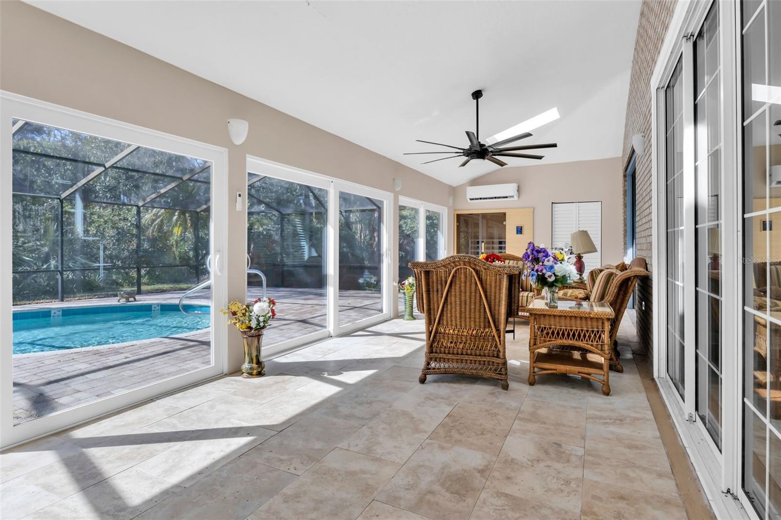 217 PLEASANT VALLEY DR, DAYTONA BEACH, FL, 32114