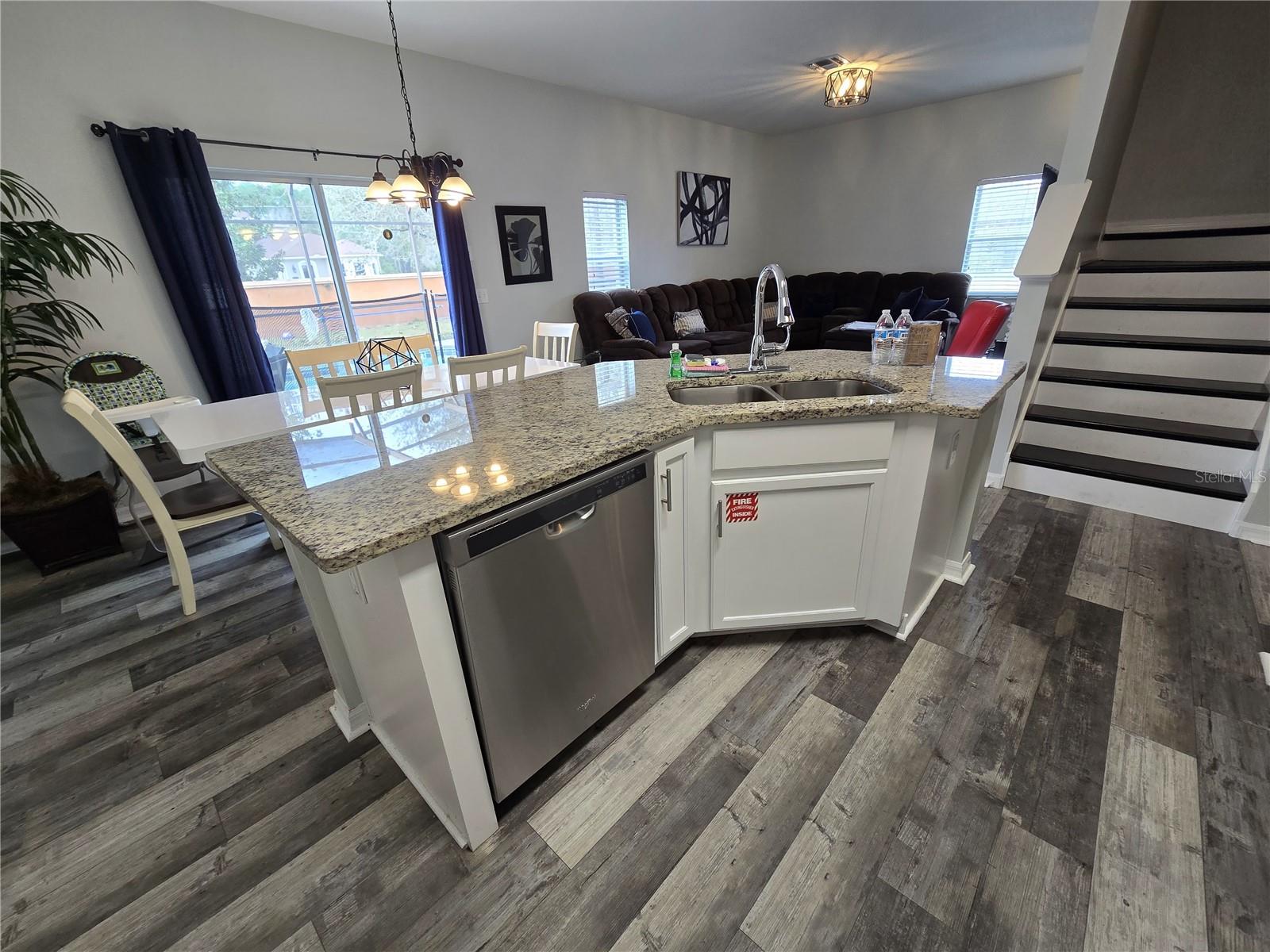 1230 LAS FUENTES DR, KISSIMMEE, FL, 34746