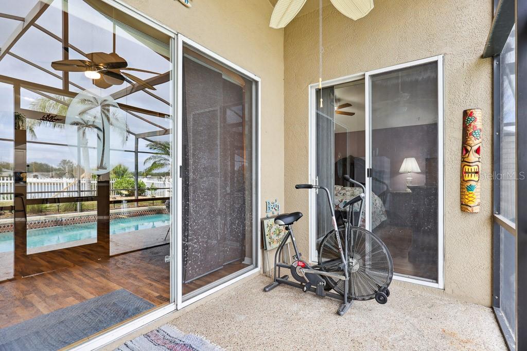 12601 LAKE VISTA DR, GIBSONTON, FL, 33534