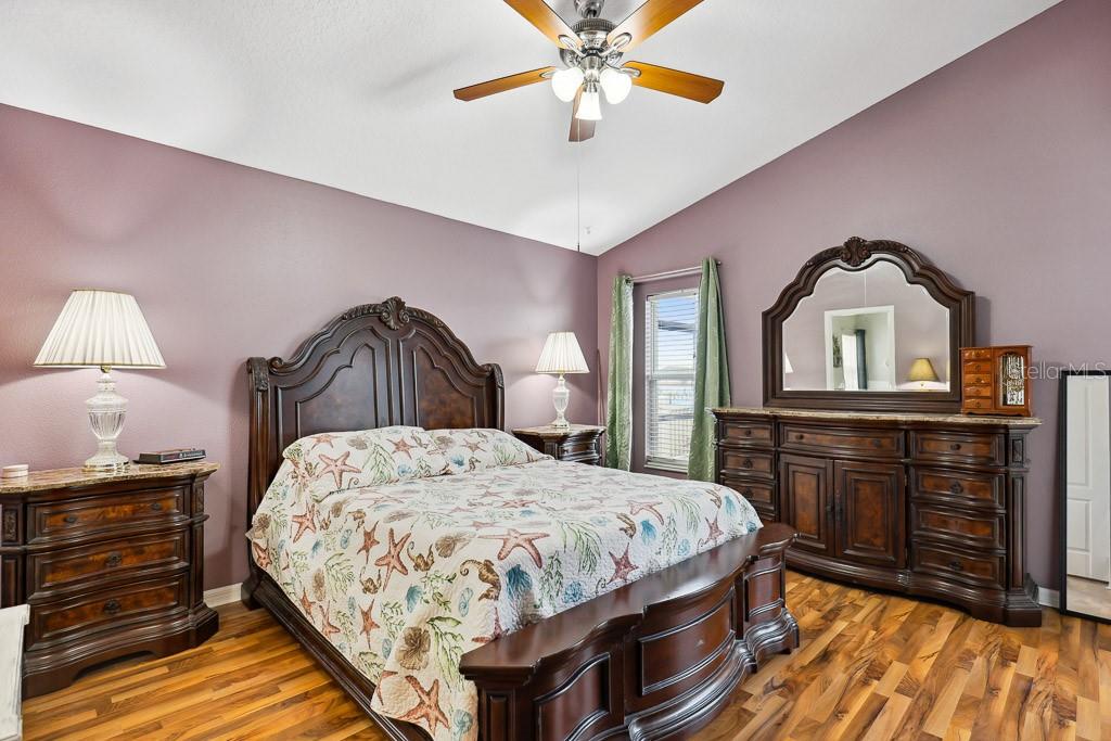 12601 LAKE VISTA DR, GIBSONTON, FL, 33534