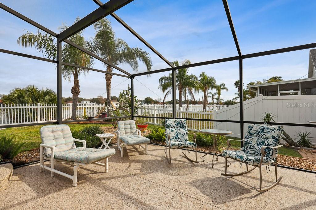 12601 LAKE VISTA DR, GIBSONTON, FL, 33534