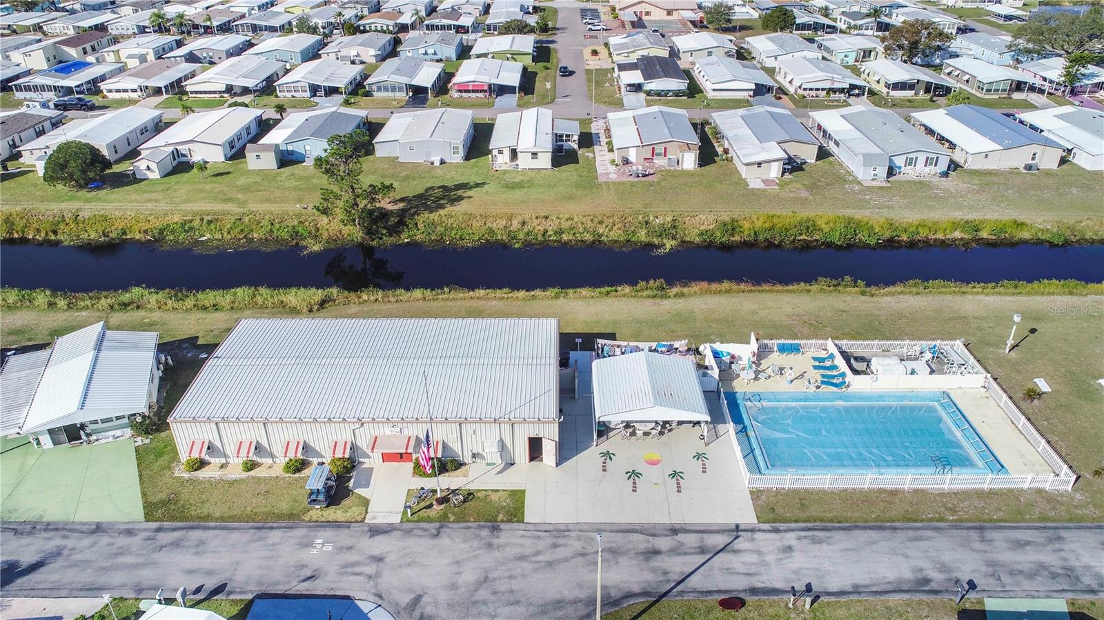 P4933532 Property Photo