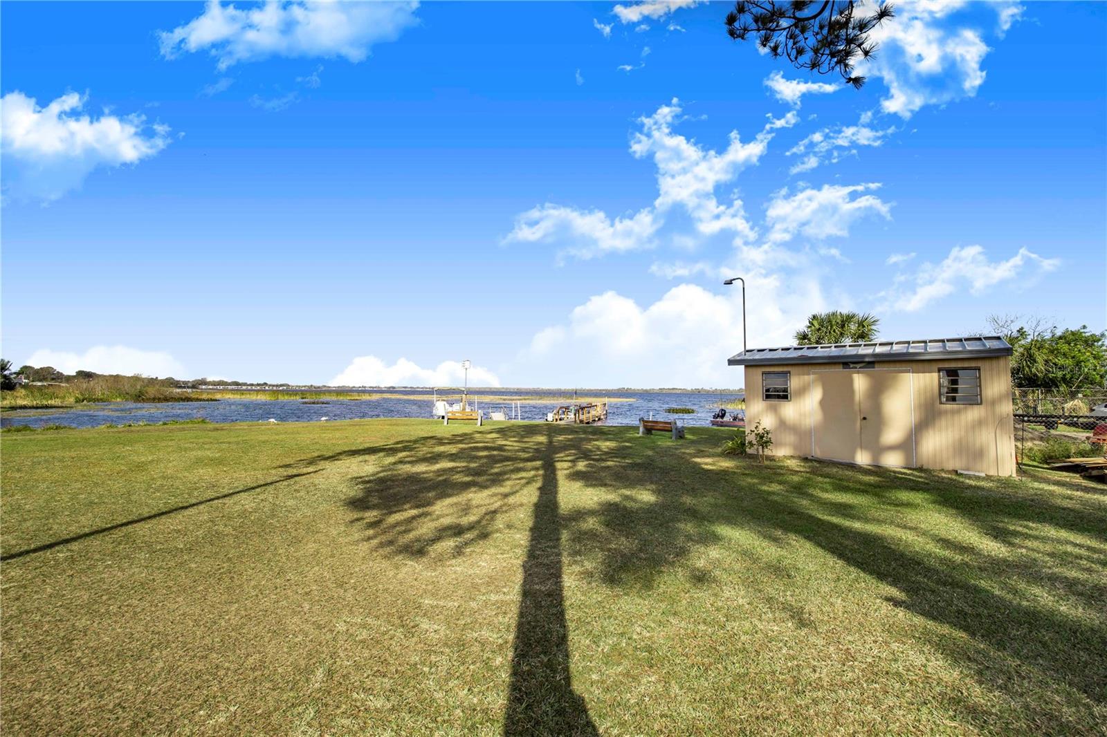 P4933532 Property Photo