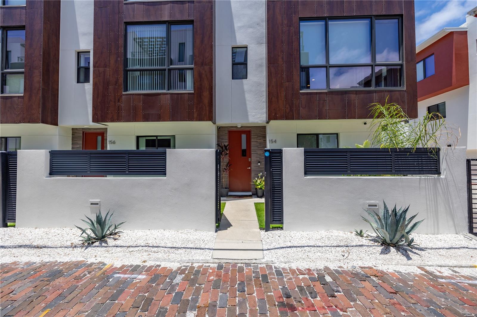 154 8TH ST N, ST PETERSBURG, FL, 33701