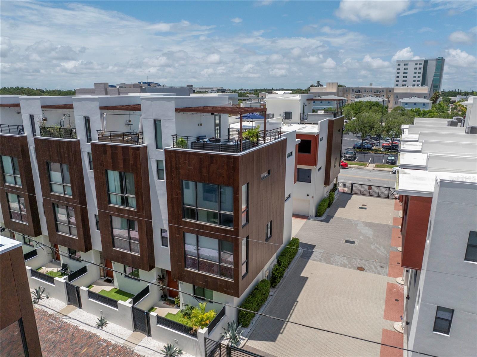 154 8TH ST N, ST PETERSBURG, FL, 33701