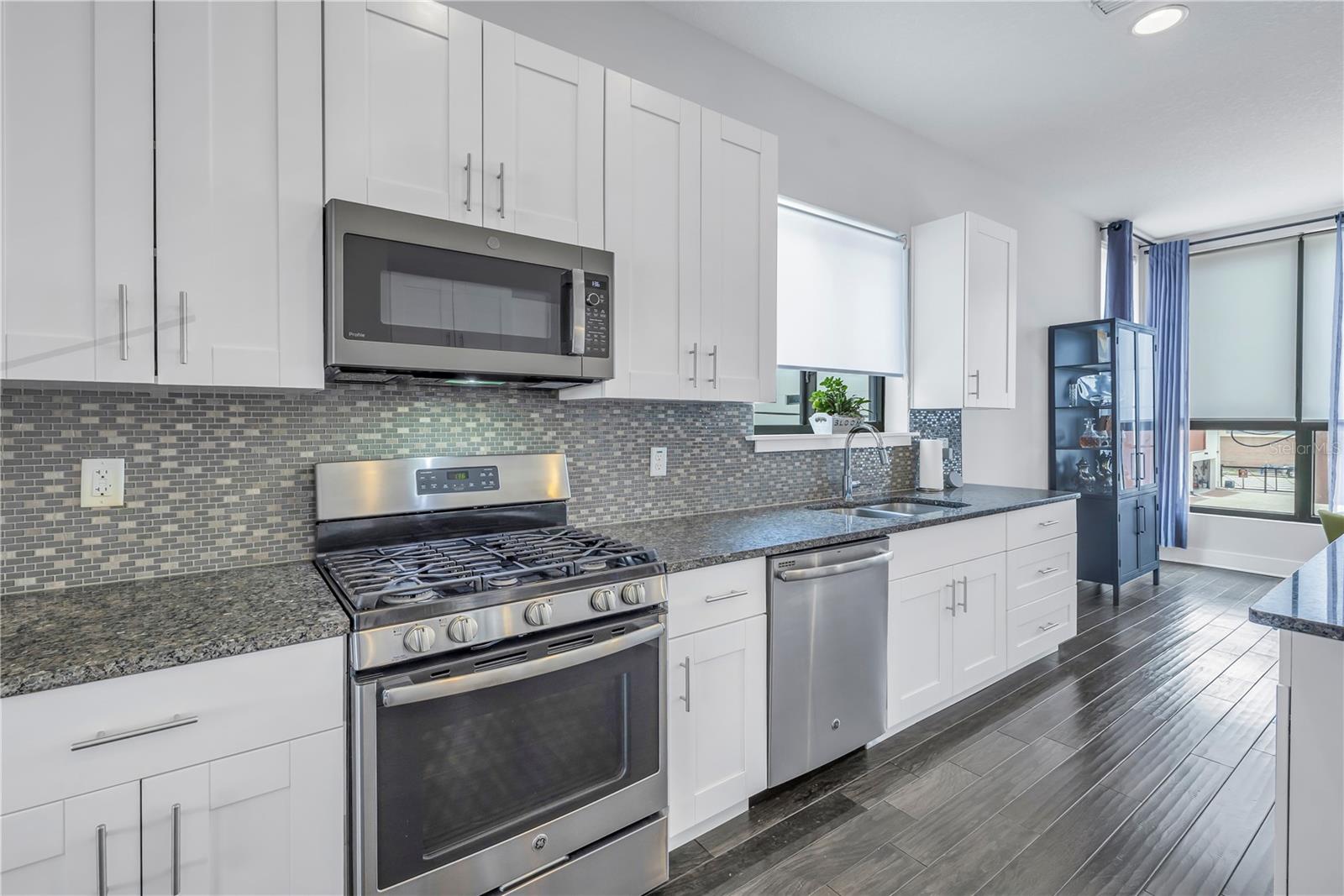 154 8TH ST N, ST PETERSBURG, FL, 33701