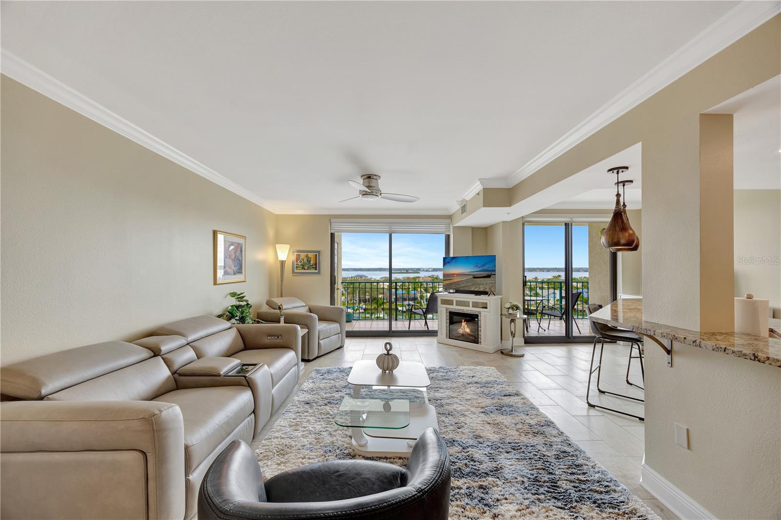 670 ISLAND WAY #802, CLEARWATER BEACH, FL, 33767