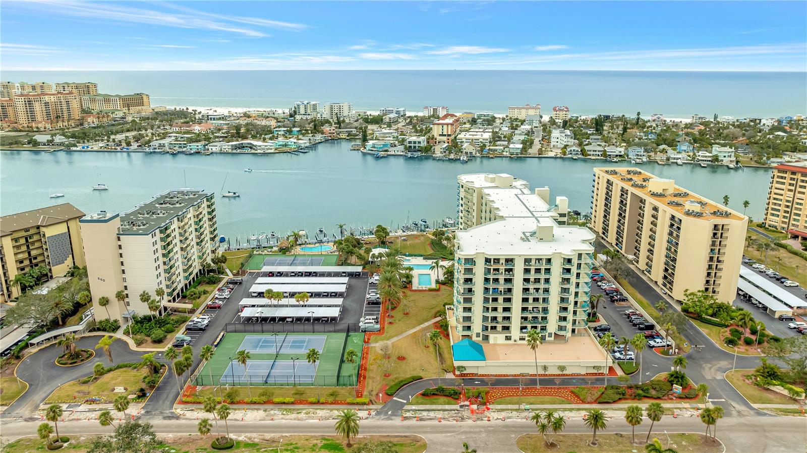 670 ISLAND WAY #802, CLEARWATER BEACH, FL, 33767