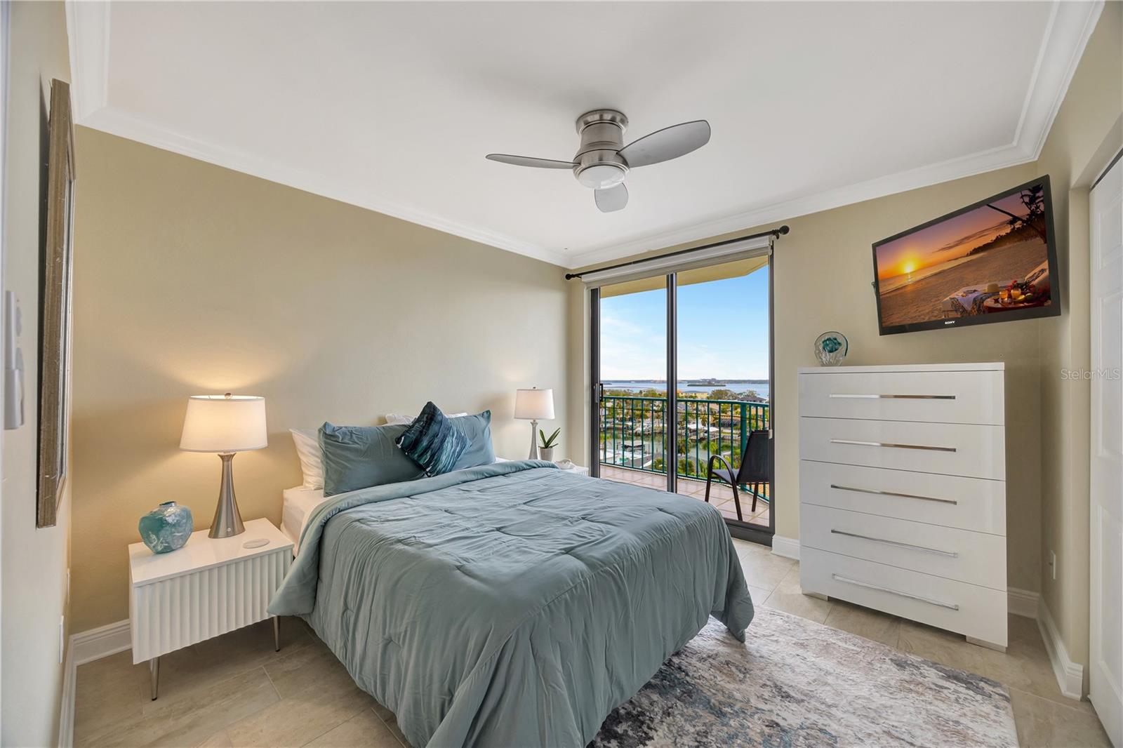 670 ISLAND WAY #802, CLEARWATER BEACH, FL, 33767