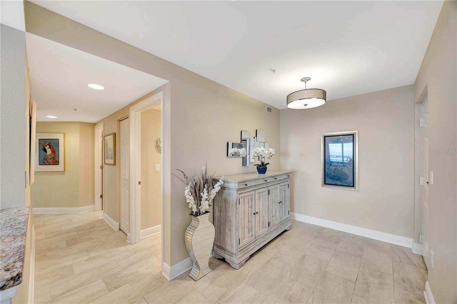 670 ISLAND WAY #802, CLEARWATER BEACH, FL, 33767