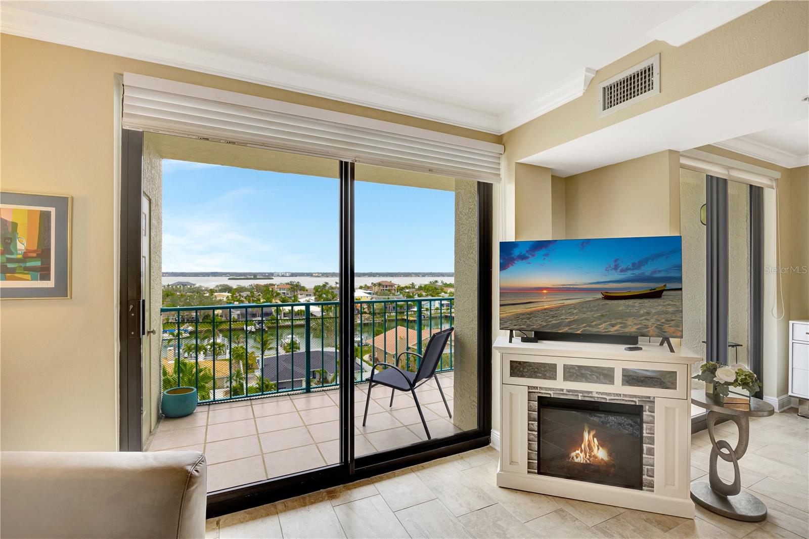 670 ISLAND WAY #802, CLEARWATER BEACH, FL, 33767