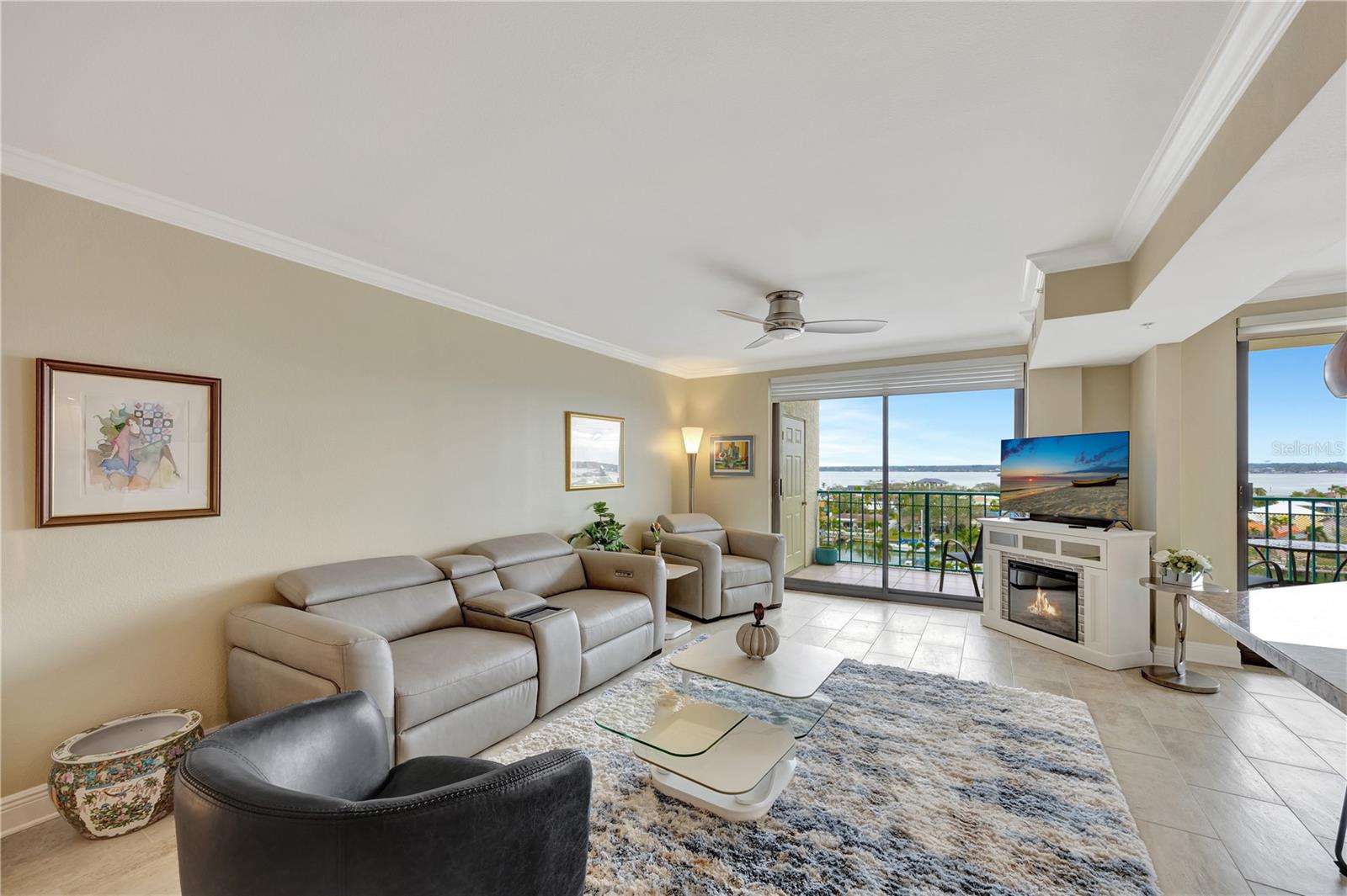 670 ISLAND WAY #802, CLEARWATER BEACH, FL, 33767