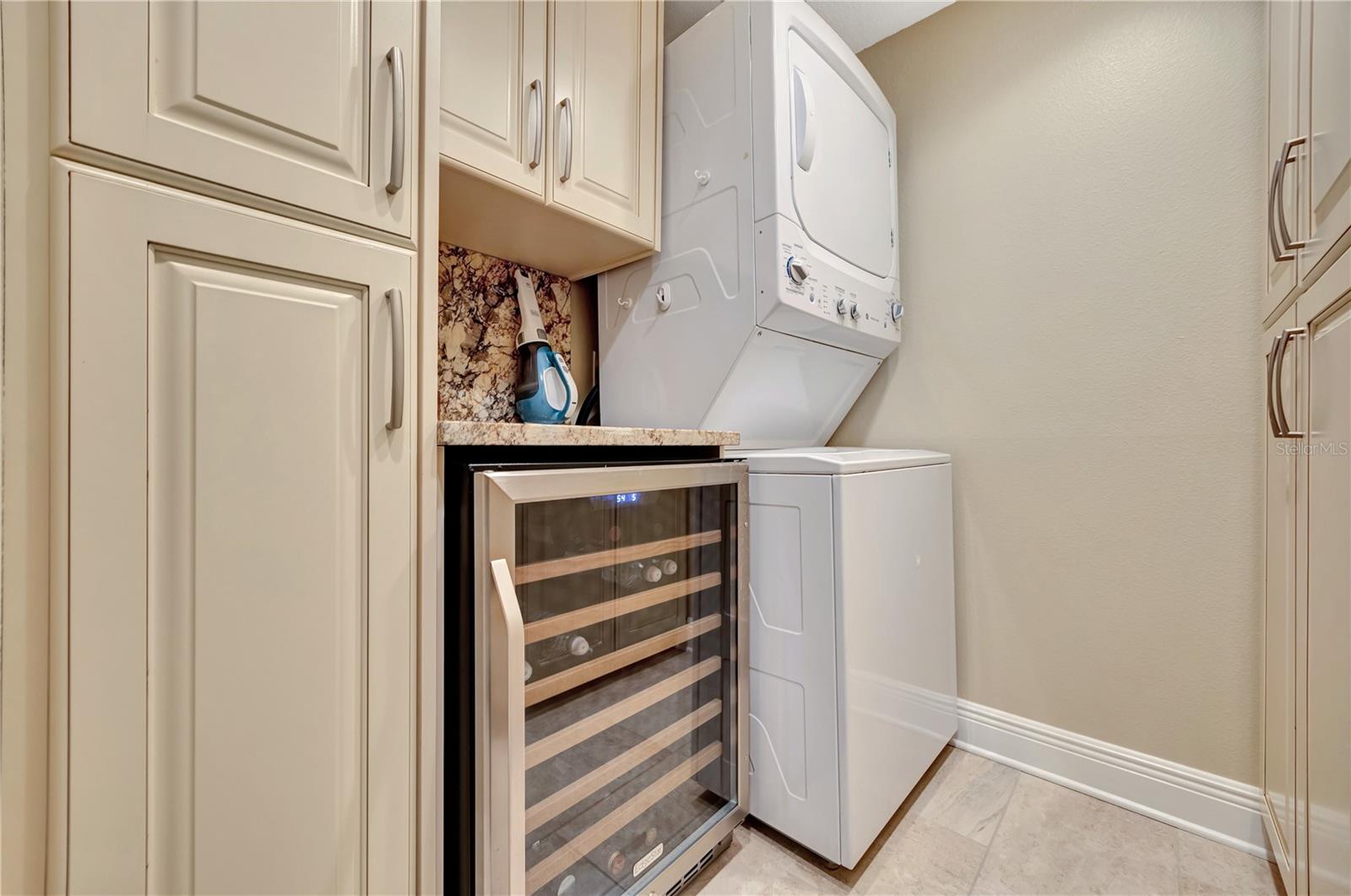 670 ISLAND WAY #802, CLEARWATER BEACH, FL, 33767