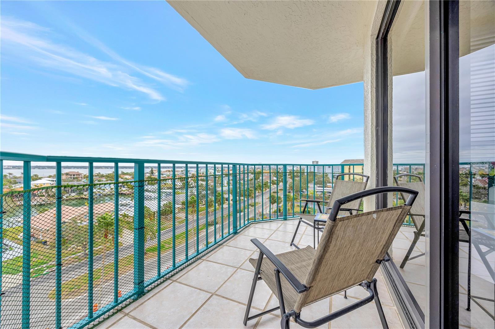 670 ISLAND WAY #802, CLEARWATER BEACH, FL, 33767