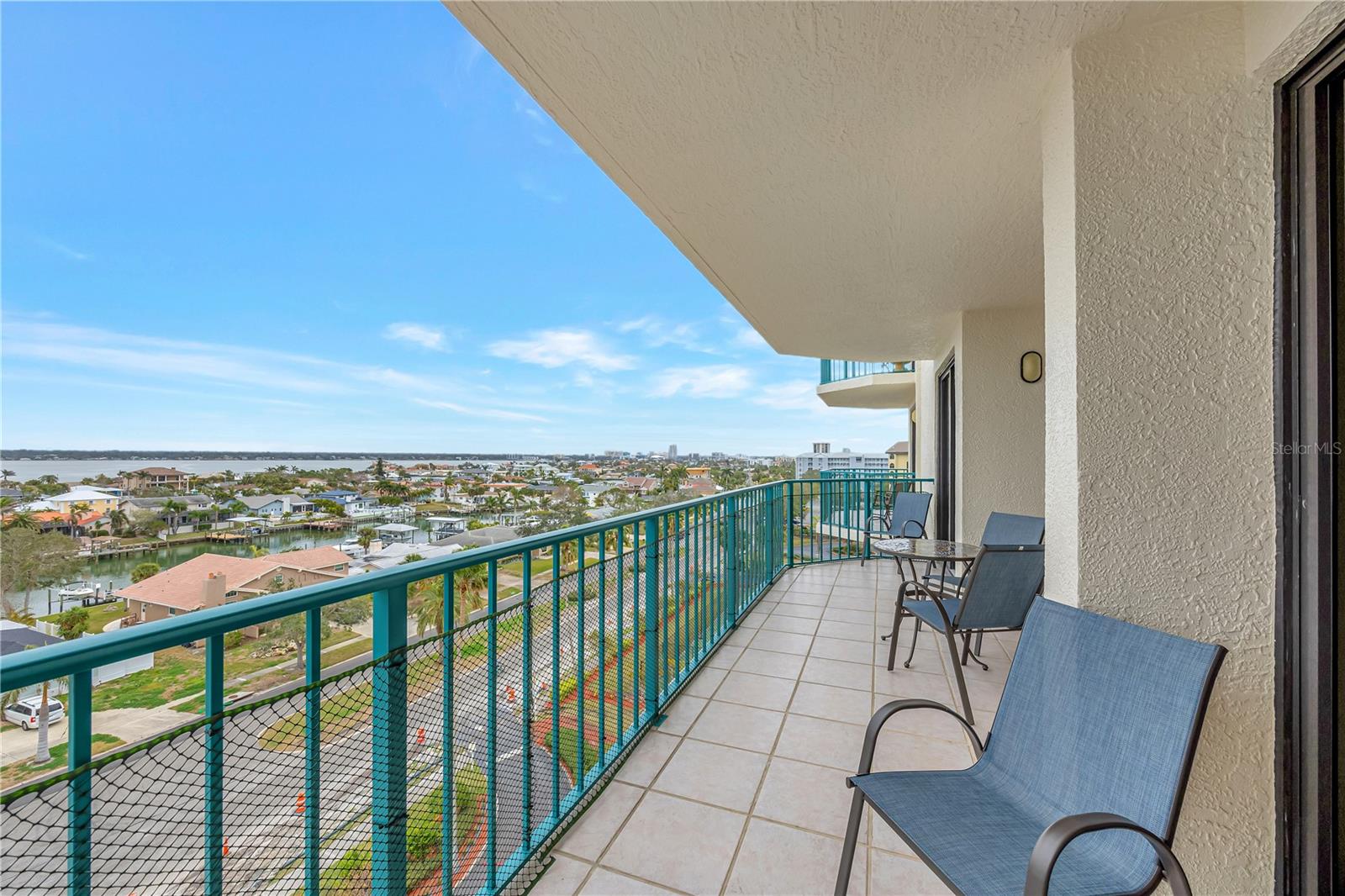 670 ISLAND WAY #802, CLEARWATER BEACH, FL, 33767
