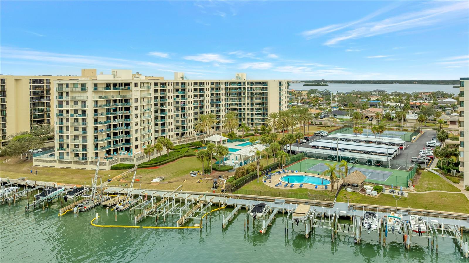 670 ISLAND WAY #802, CLEARWATER BEACH, FL, 33767