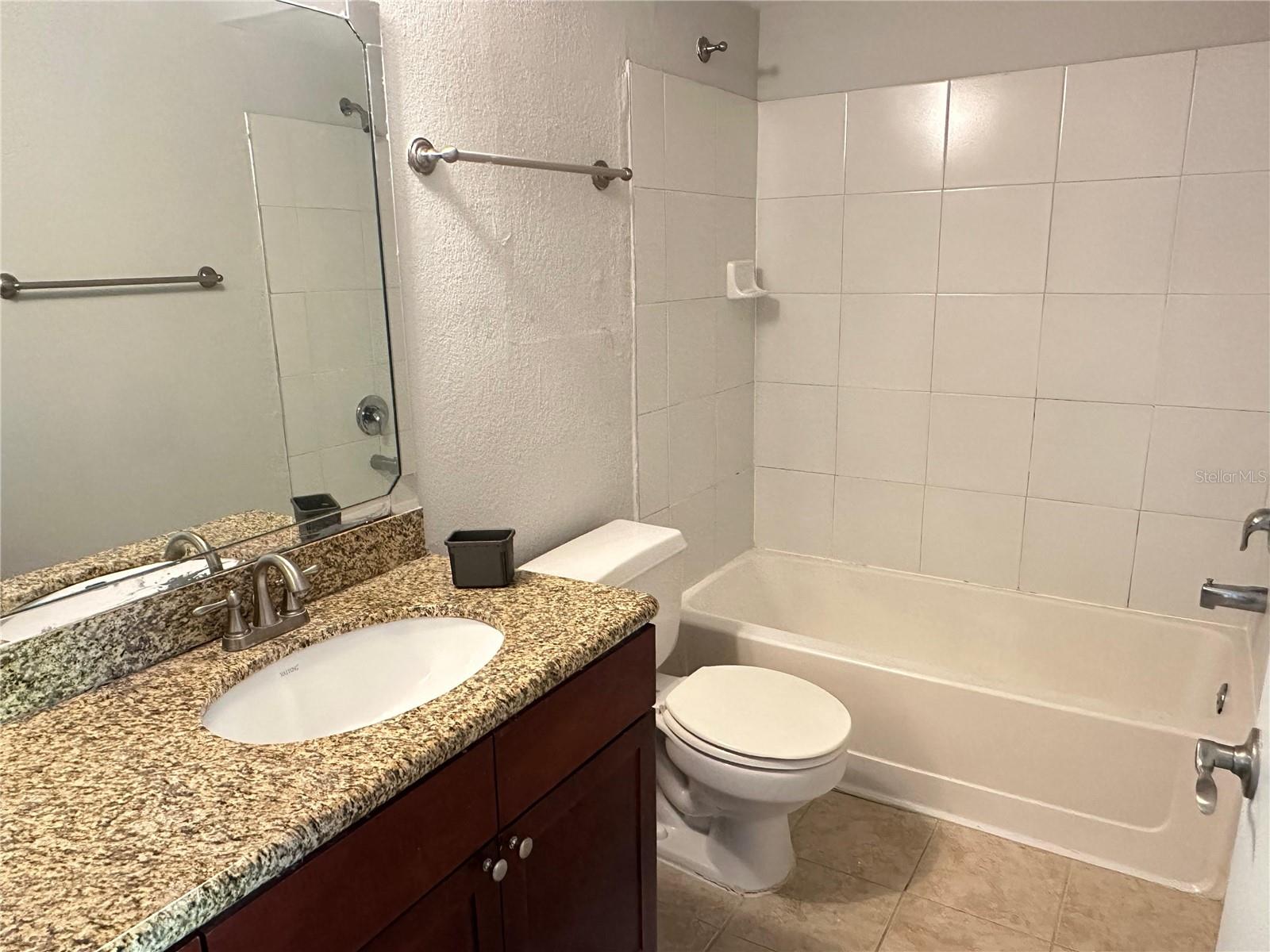 5124 CONROY RD #27, ORLANDO, FL, 32811