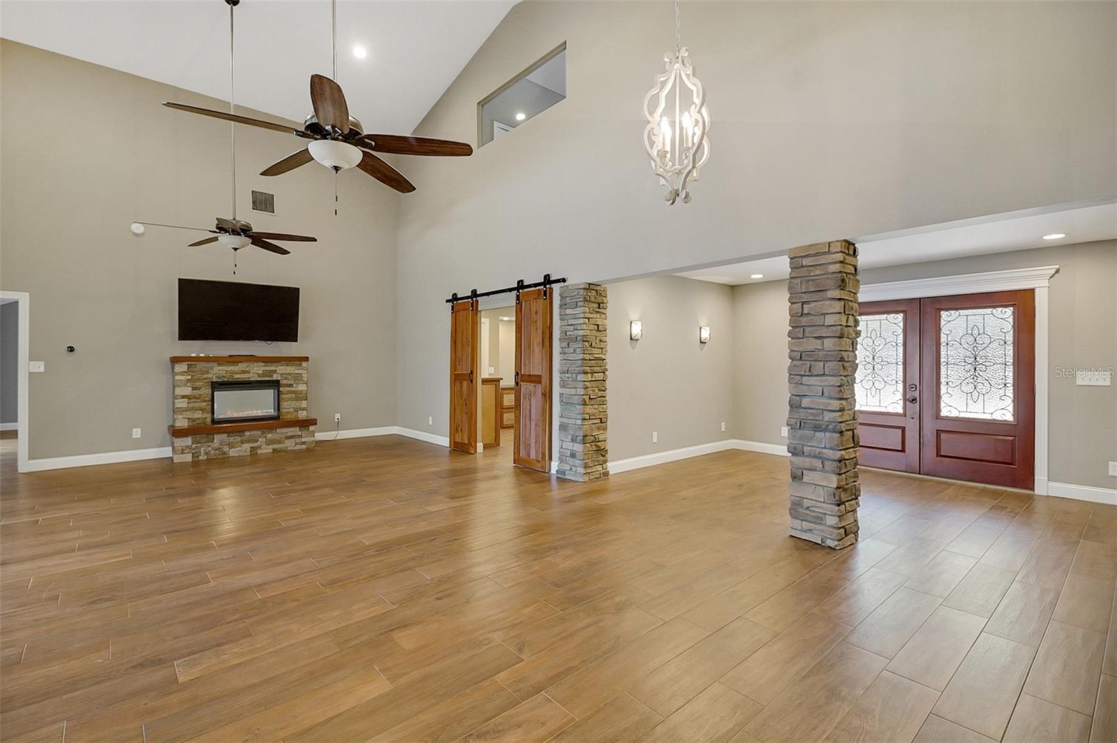 491 CAROLYN DR, OVIEDO, FL, 32765