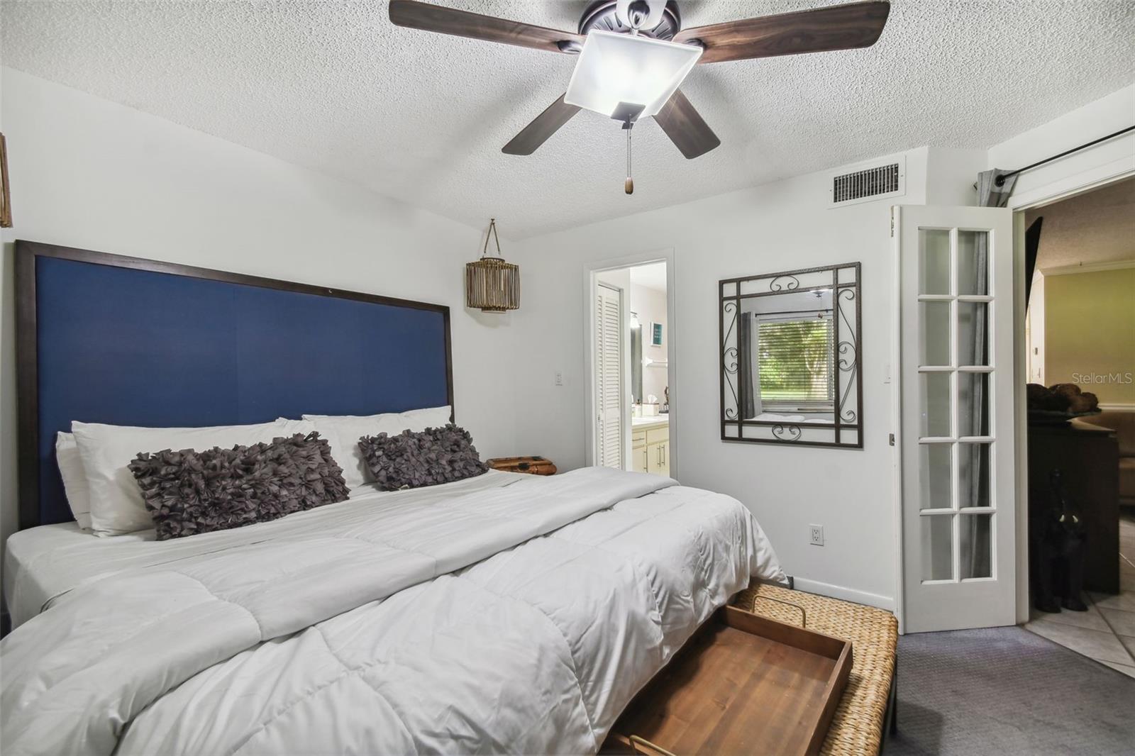 14816 PAR CLUB CIR #14816, TAMPA, FL, 33618