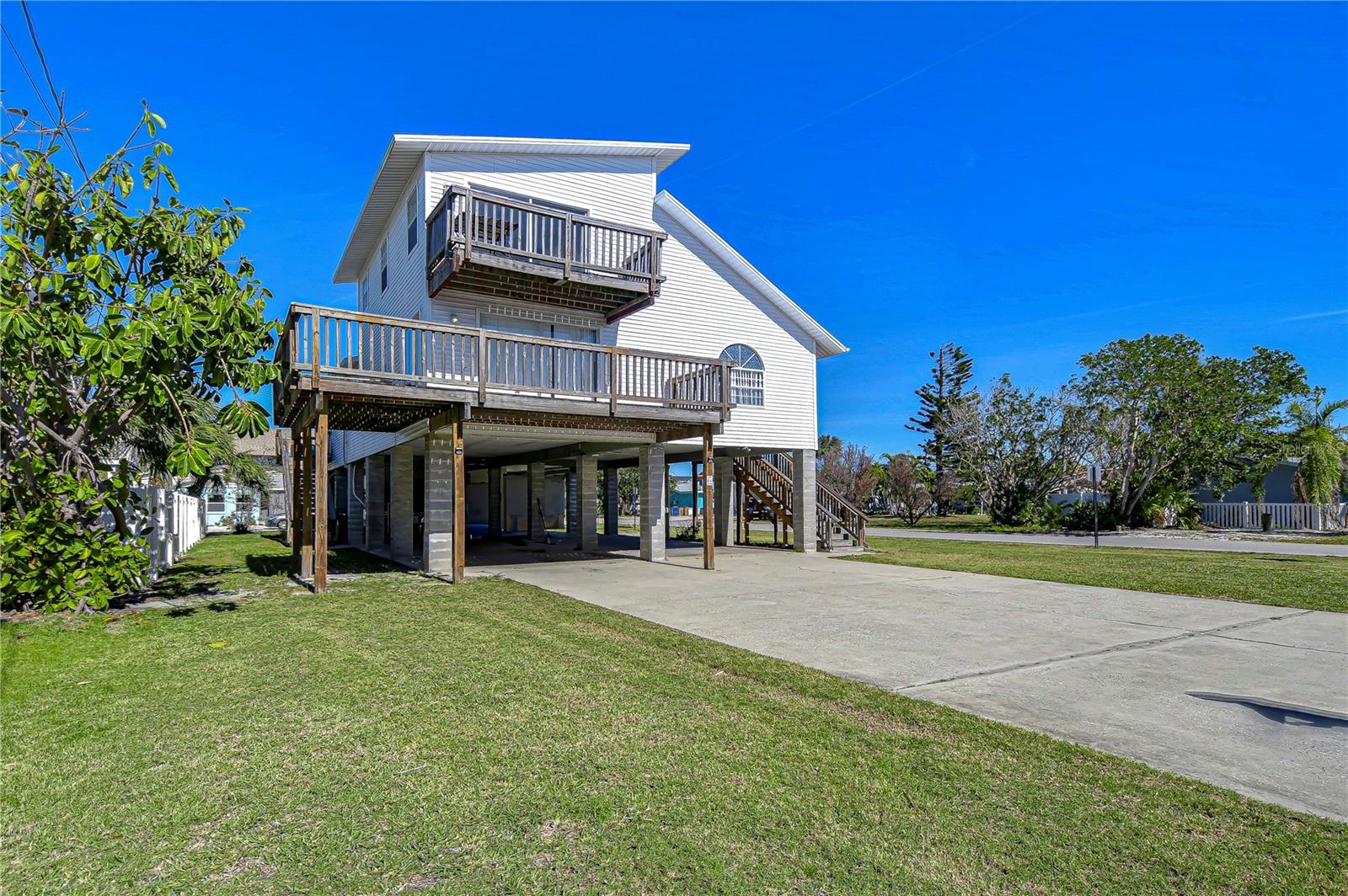 108 20TH AVE, INDIAN ROCKS BEACH, FL, 33785