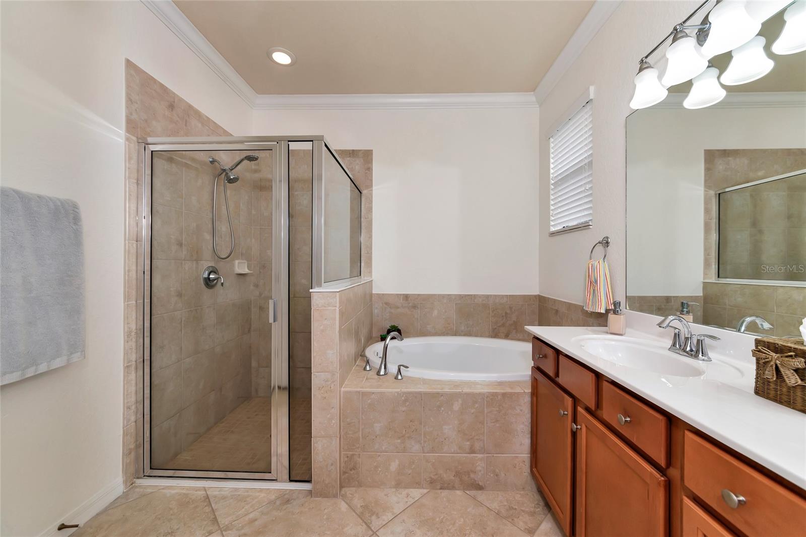 6814 WILLOWSHIRE WAY, BRADENTON, FL, 34212