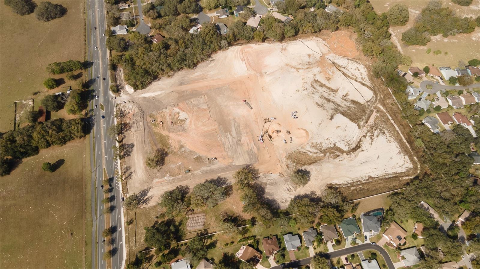 1135 HWY 466, LADY LAKE, FL, 32159